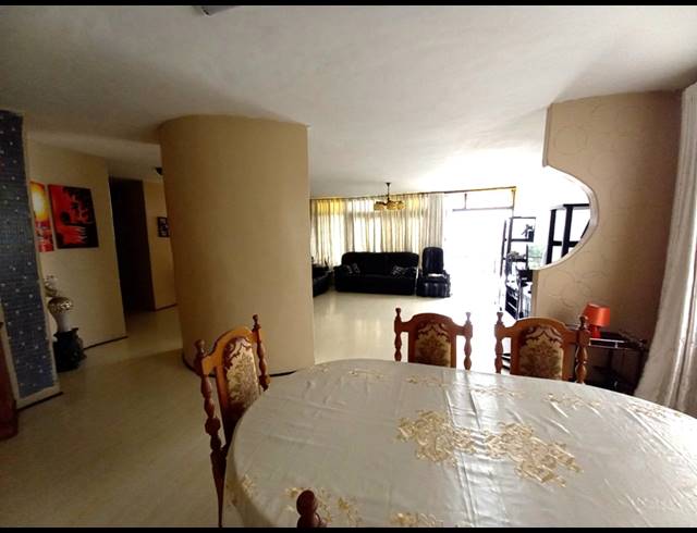 4 BEDROOM HOUSE FOR SALE IN SILVERGLEN